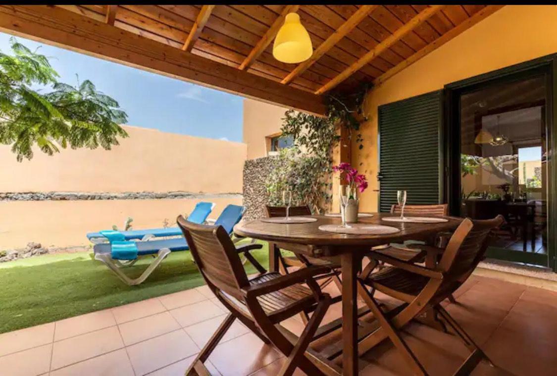 Vivienda Vacacional Orquidea Corralejo Exteriör bild